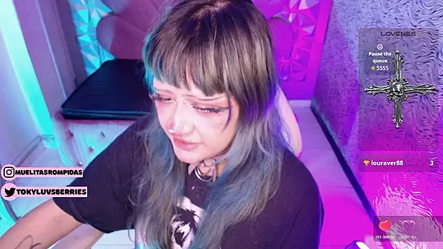 toky_doll's cam snapshot