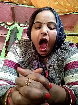 Pooja_hote's cam snapshot