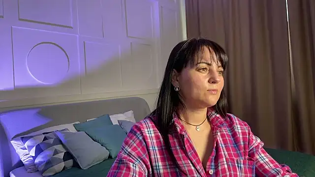 _SilkyShadow_'s cam snapshot