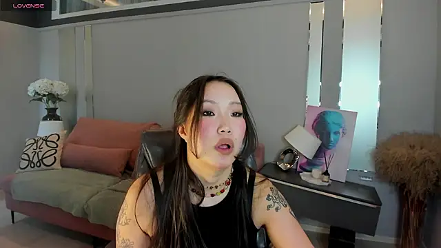 ElinaMotion's cam snapshot