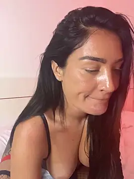 MissSelinaLDN's cam snapshot