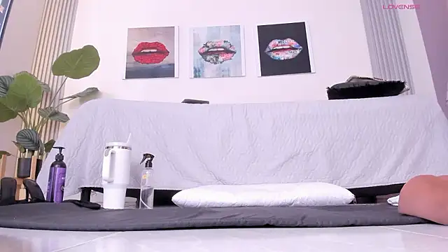 Angela_donnato's cam snapshot