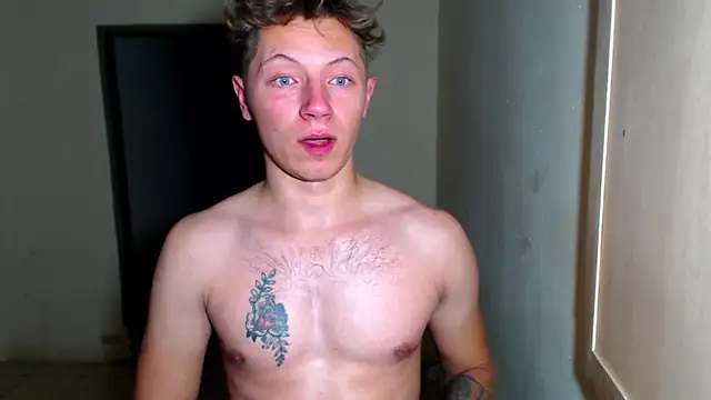 BlondZilla live sex cam