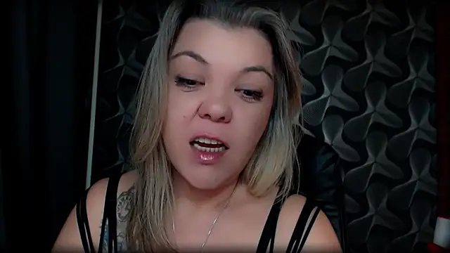 TheDomme's cam snapshot