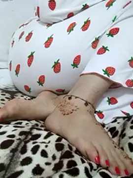 Bombamom's cam snapshot