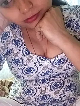 Hot-Pooja25's cam snapshot