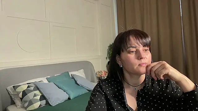 _SilkyShadow_'s cam snapshot