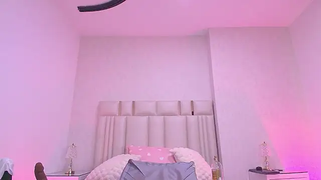 _carolina_fox's cam snapshot