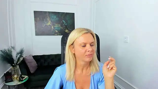 AgathaKlouin's cam snapshot