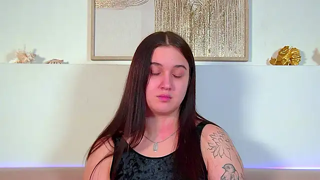 ChristinaMilton's cam snapshot