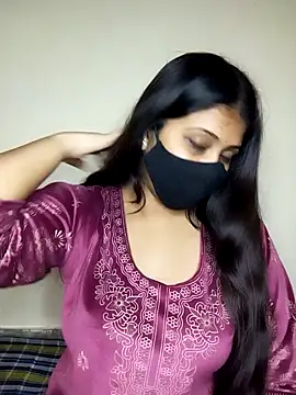 Kushi_Sharmaa live sex cam