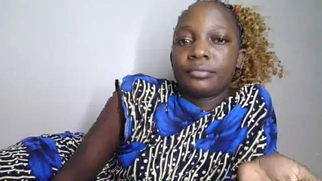 PrettyMesss's cam snapshot