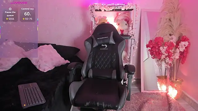 Selene_sst's cam snapshot