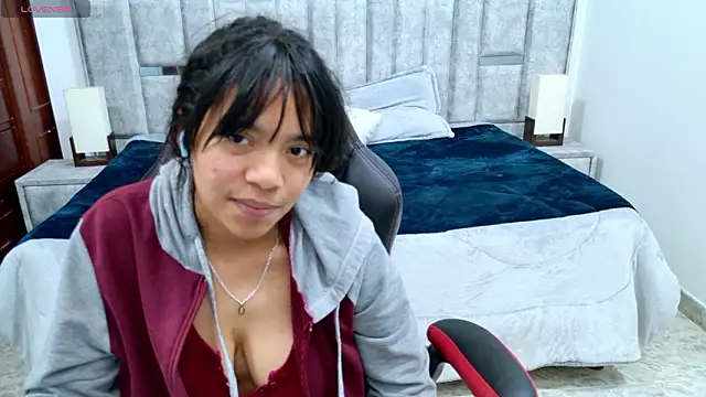 laureentt_'s cam snapshot