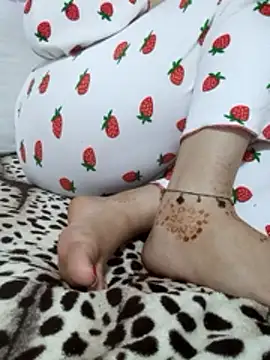 Bombamom's cam snapshot