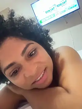 Tana_latin's cam snapshot