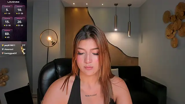 BellaThompsonX's cam snapshot