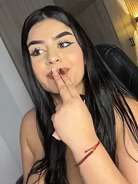 Kariina__69's cam snapshot