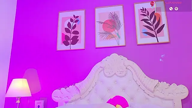 SamantaKane's cam snapshot