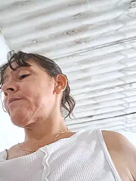 Dirty-Mature-XXX's cam snapshot