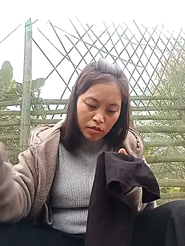 Alice-567's cam snapshot