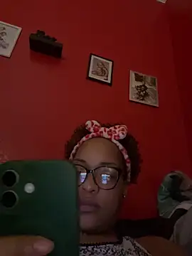 SweeTexasKyn's cam snapshot