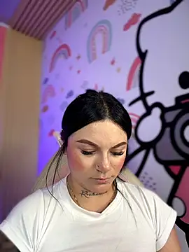 Megaan__More's cam snapshot