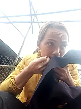 Andrea-688's cam snapshot