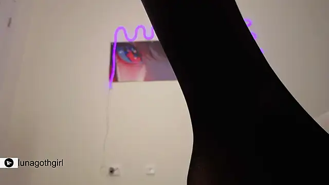 IamLuna2006's cam snapshot