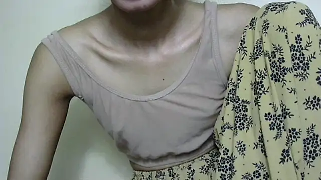 Anu_tiny's cam snapshot