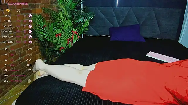 Cutiee_Alicee's cam snapshot