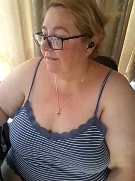 Iceprincess2bad4u's cam snapshot