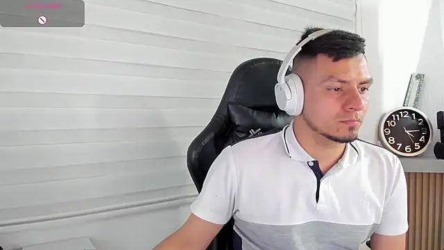 Rick_Adams live sex cam