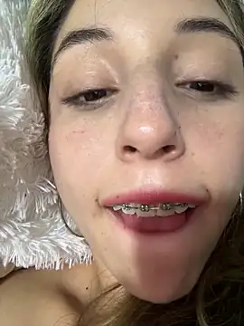 lriana_miller's cam snapshot