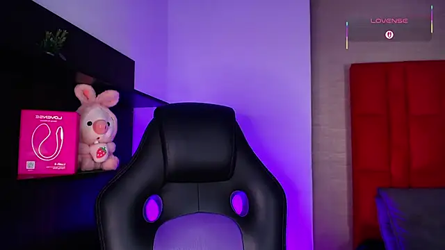 Ezra_Storm live sex cam