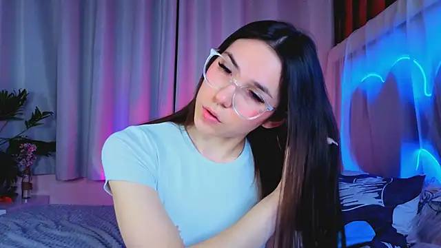 -CindyLou's cam snapshot