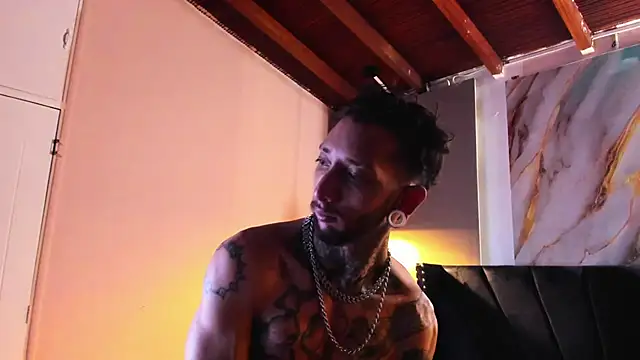 axel_valtier live sex cam