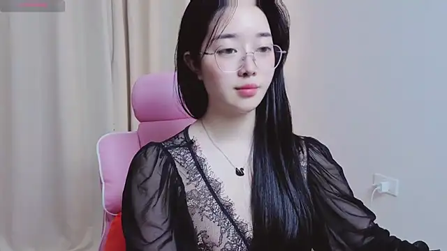 Miu-999 live sex cam