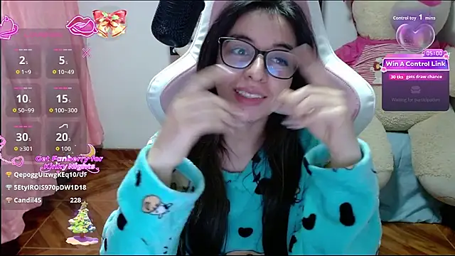 Maggie_Fox3's cam snapshot