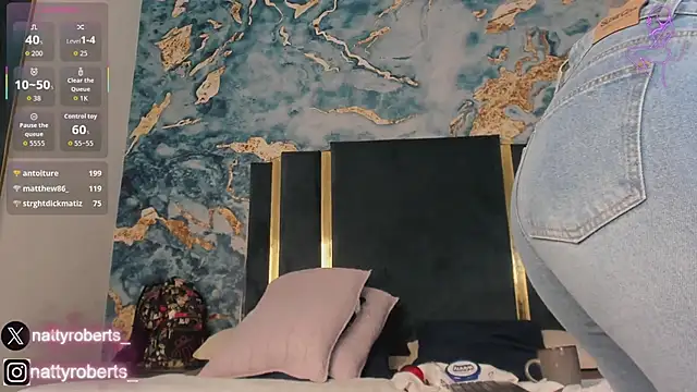 Natty_roberts_'s cam snapshot