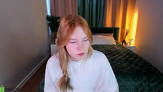 Julia_Anis's cam snapshot