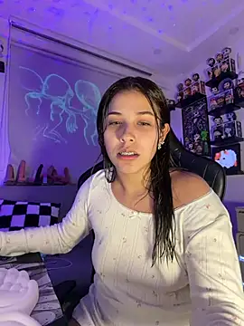 crystal_bunny7's cam snapshot