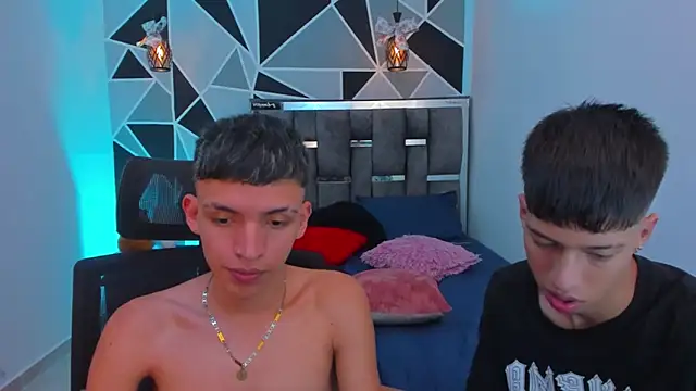 Juan_Nd_Steven live sex cam
