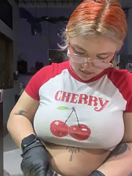 Sophia_Weest99's cam snapshot