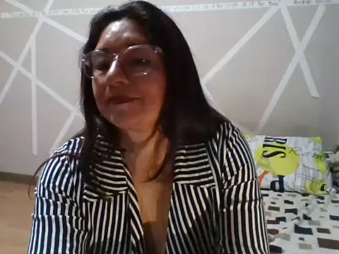 pamela_sexy23's cam snapshot