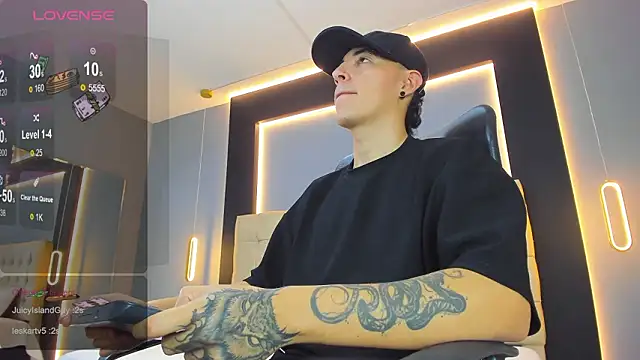 Lobo_17_'s cam snapshot