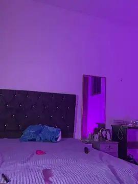 AuroraFiore's cam snapshot