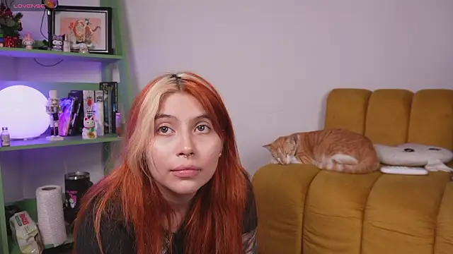 YunoRose_'s cam snapshot