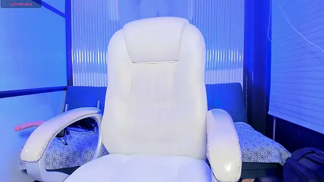 StacyMoon_'s cam snapshot