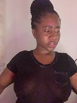 MISSMAYSROOM's cam snapshot